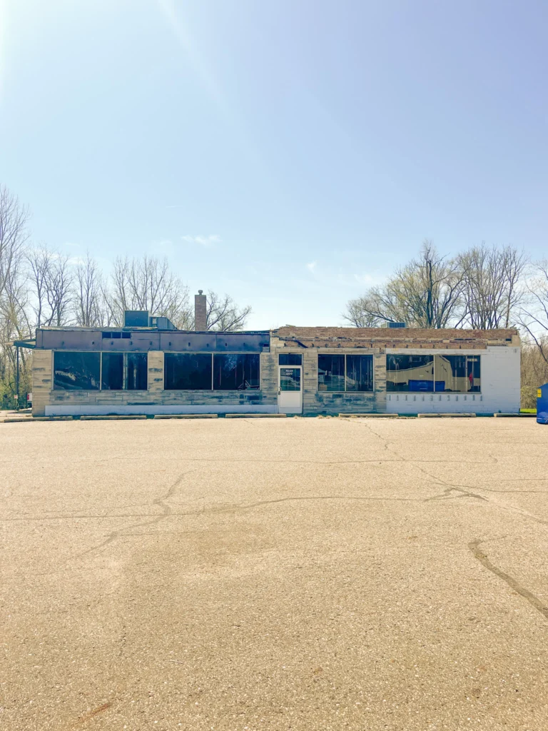main listing image